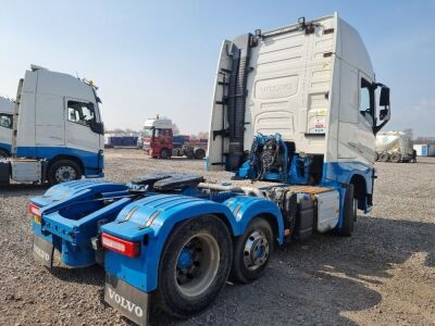 2018 Volvo FH540 Globetrotter 6x2 Mini Midlift Tractor Unit - 4