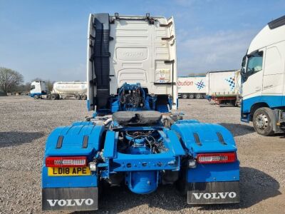 2018 Volvo FH540 Globetrotter 6x2 Mini Midlift Tractor Unit - 6