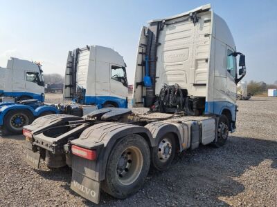 2018 Volvo FH540 Globetrotter 6x2 Mini Midlift Tractor Unit - 4