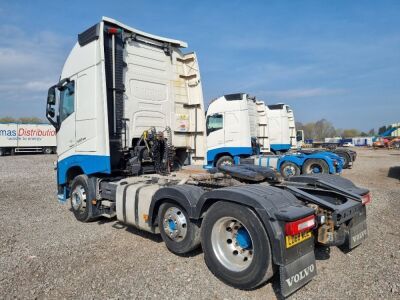 2018 Volvo FH540 Globetrotter 6x2 Mini Midlift Tractor Unit - 3