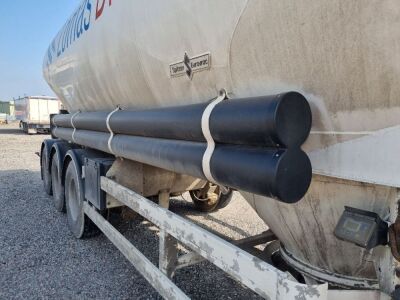 2010 Spitzer Triaxle 37 Cubic Meter 2 Pot Powder Tanker - 10