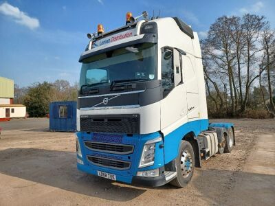 2018 Volvo FH540 Globetrotter 6x2 Mini Midlift Tractor Unit