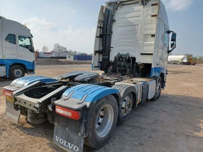 2018 Volvo FH540 Globetrotter 6x2 Mini Midlift Tractor Unit - 4