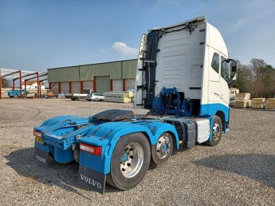 2016 Volvo FH540 Globetrotter 6x2 Mini Midlift Tractor Unit - 4