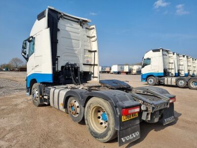 2018 Volvo FH540 Globetrotter 6x2 Mini Midlift Tractor Unit - 3