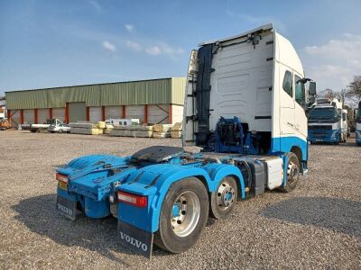 2016 Volvo FH540 Globetrotter 6x2 Mini Midlift Tractor Unit - 4
