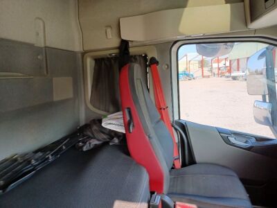 2016 Volvo FH540 Globetrotter 6x2 Mini Midlift Tractor Unit - 15