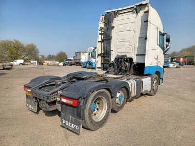 2018 Volvo FH540 Globetrotter 6x2 Mini Midlift Tractor Unit - 4