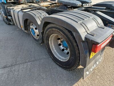 2018 Volvo FH540 Globetrotter 6x2 Mini Midlift Tractor Unit - 8