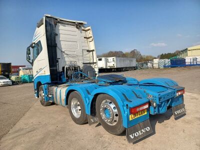 2017 Volvo FH16 750 Globetrotter Rear Lift Tractor Unit - 4