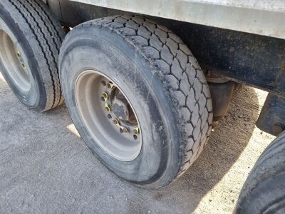 2000 Fruehauf Triaxle Bulk Tipping Trailer - 18