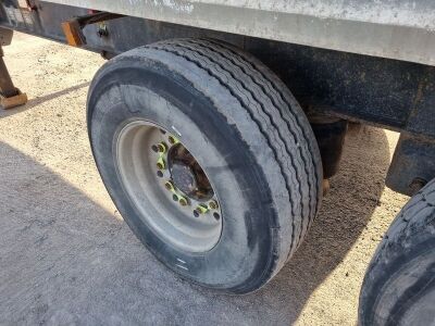 2000 Fruehauf Triaxle Bulk Tipping Trailer - 19