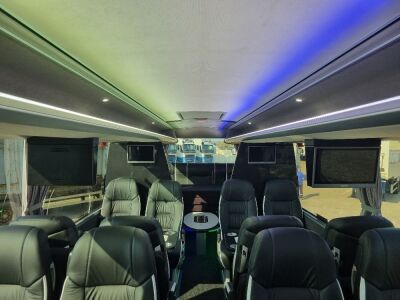 2012 Volvo Jonkheere 6x2 36 Seat VIP Coach - 67