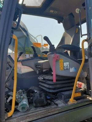 2011 Volvo EC210CL Excavator - 12