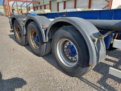 2007 Dennison Triaxle 30ft Skeletal Trailer - 5