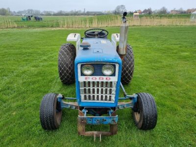 Ford 1000 Tractor - 2