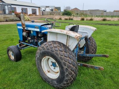 Ford 1000 Tractor - 10