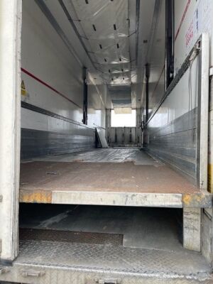 2005 Gray & Adams Triaxle Double Deck Fridge Trailer - 13