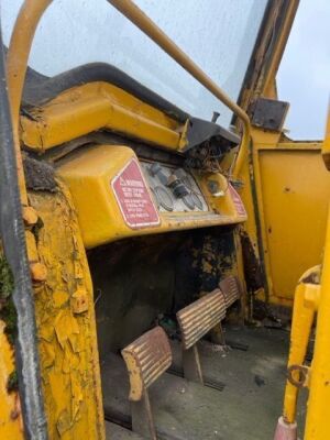 CAT 941B Tracked Shovel - 8