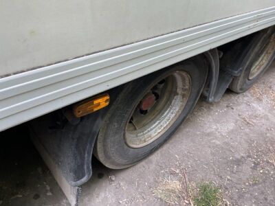 2004 Grays & Adams Triaxle Double Deck Fridge Trailer - 15