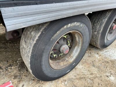 2001 Gray & Adams Triaxle Fridge Trailer  - 7