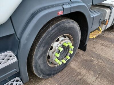 2013 Scania R440 Highline 6x2 Tractor Unit - 3