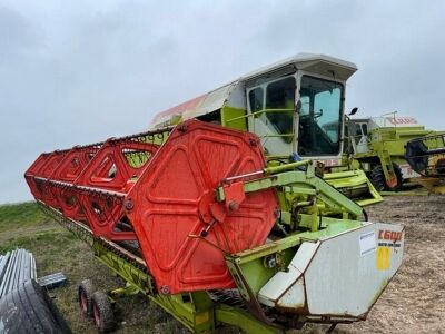 Claas Dominator 106 Combine  - 3