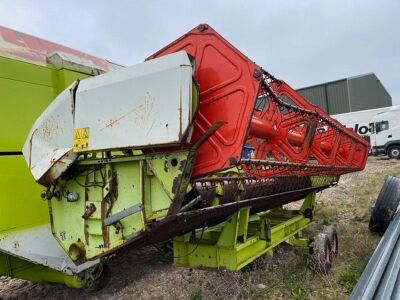 Claas Dominator 106 Combine  - 4