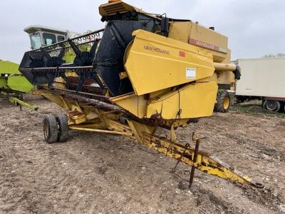 New Holland TF42 Combine - 2