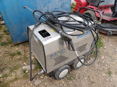 Avant 3 Phase Pressure Washer