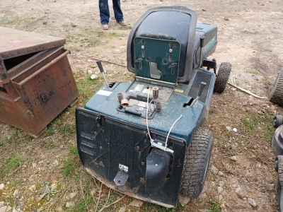 Hayter Heritage 13/30 Ride On Mower - 3