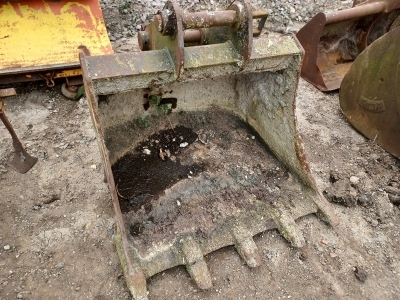 Geith 4ft Digging Bucket