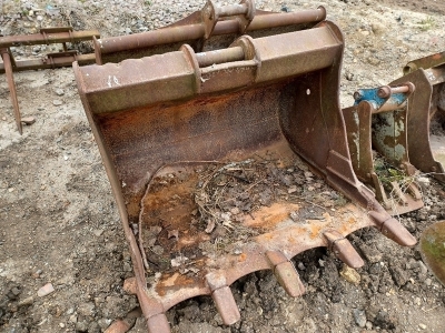 5 x Various Excavator Buckets - 4