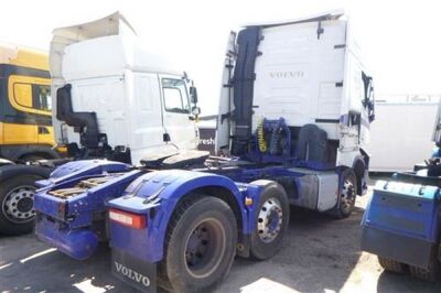 2014 Volvo FH500 6x2 Midlift Tractor Unit - 12