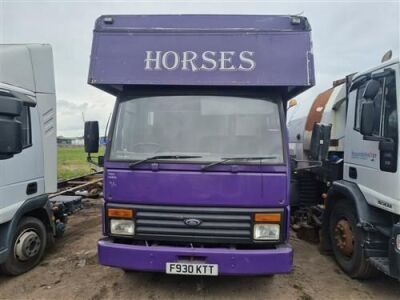 1989 Ford Cargo 0813 4x2 Horse Box - 2