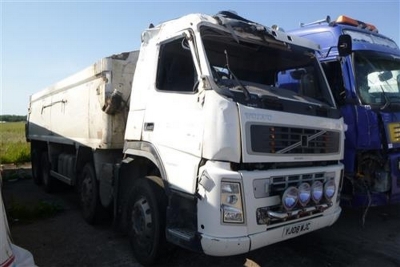 2008 Volvo FM440 8x4 Insulated Body Tipper