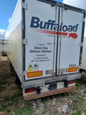 2004 Schmitz Triaxle Fridge Trailer - 4