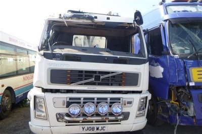 2008 Volvo FM440 8x4 Insulated Body Tipper - 16