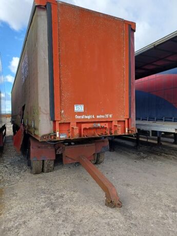 1989 Vanhool Triaxle Curtainside Trailer