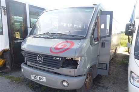 2003 Mercedes 814 Plaxton 33 Seat Coach