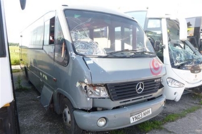 2003 Mercedes 814 Plaxton 33 Seat Coach - 3