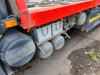 2012 Renault Premium Drawbar Rear Lift 6x2 Flat  - 18