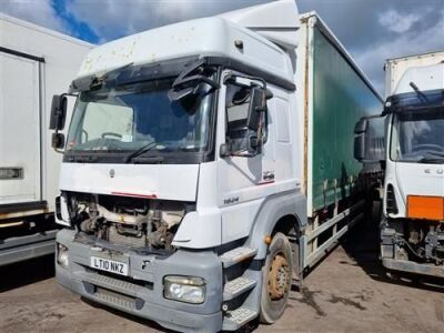 2010 Merc 1824 4x2 Curtainsider