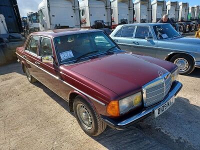 1984 Mercedes  300D 4 Door Saloon - 2