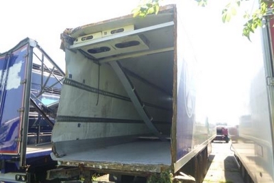 2010 Schmitz Triaxle Fridge Trailer - 10