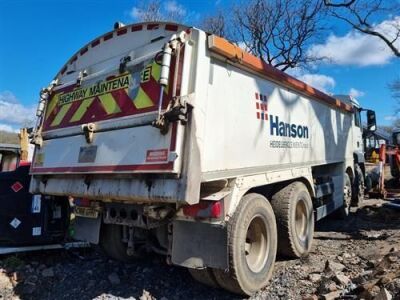 2016 MAN TGS 32 400 8x4 Insulated Body Tipper - 4