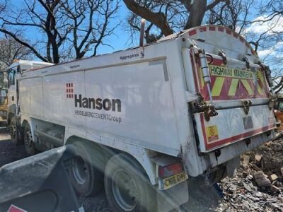 2016 MAN TGS 32 400 8x4 Insulated Body Tipper - 16