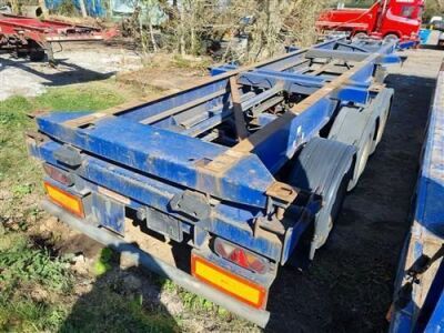 2005 Dennison Triaxle Sliding Skeletal Trailer - 7