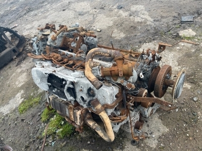 6Cyl Diesel Engine + Gearbox - 3