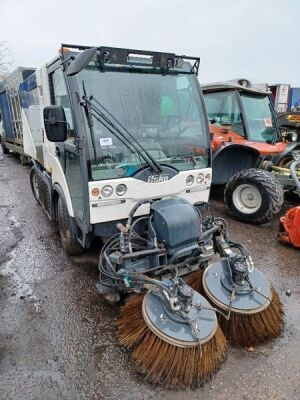 2018 Hako Citymaster 220 Road Sweeper